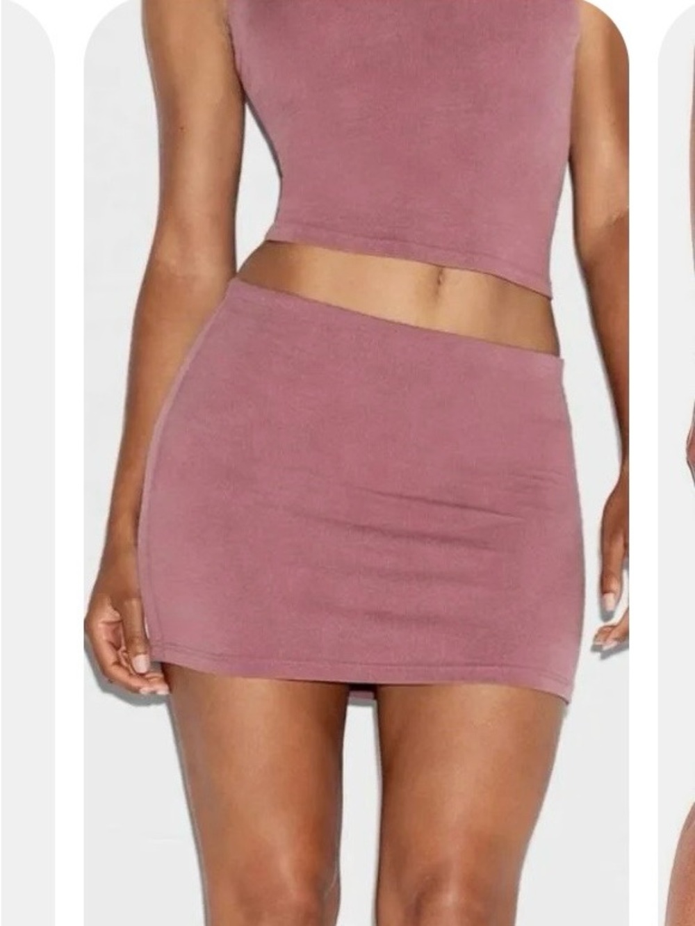 SKIMS smooth lounge skirt  in Redwood color XL